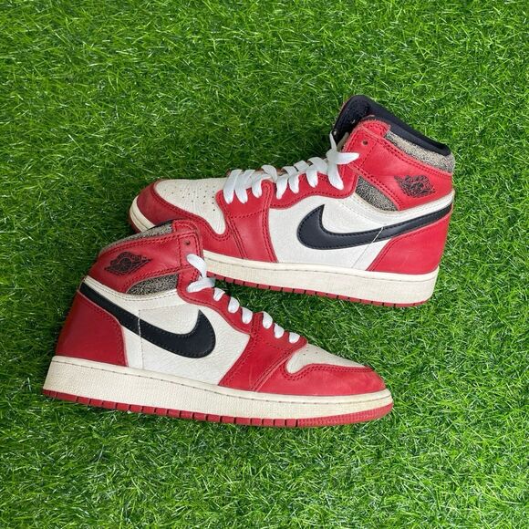 Air Jordan 1 Retro High OG Chicago Lost and Found Size Kid's 5Y - Picture 1 of 6